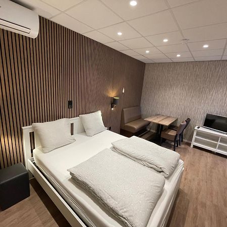 Residence De Kaaipoort Appartementen อาร์เดินเบิร์ก ภายนอก รูปภาพ